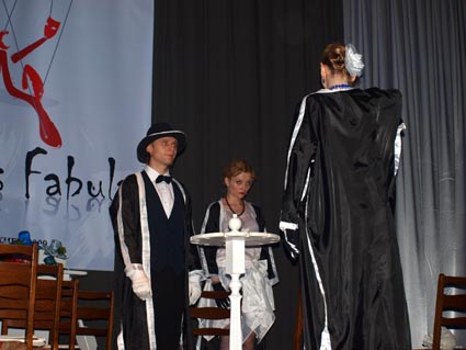 виступ учасників конкурсної програми фестивалю Vivus Fabula